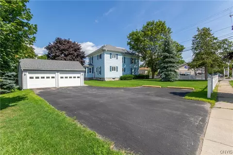 520 State St, Clayton, NY 13624