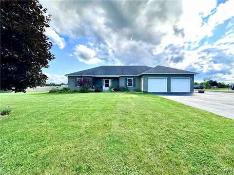 26130 Cottontail Dr, Le Ray, NY 13601