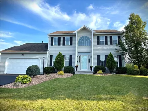 7653 Great Muskrat, Clay, NY 13090