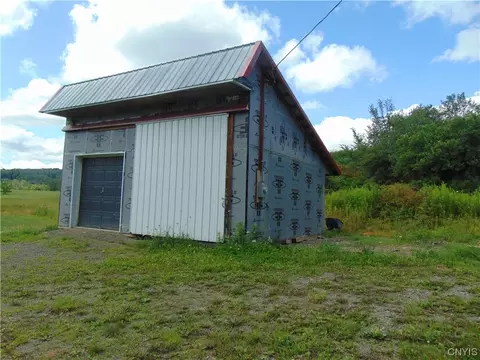 5224 Beach Rd, Willet, NY 13040