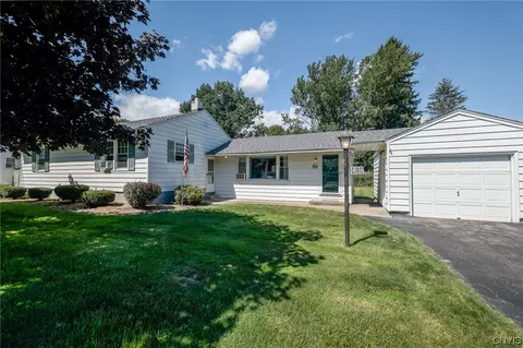 418 W Lewis St, Lenox, NY 13032
