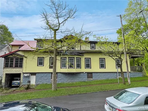 701 Ackerman Ave, Syracuse, NY 13210