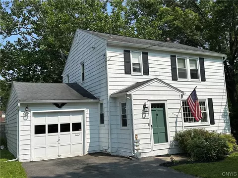449 Buckingham Ave, Syracuse, NY 13210