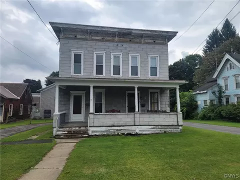 97 S Main St, Manheim, NY 13329