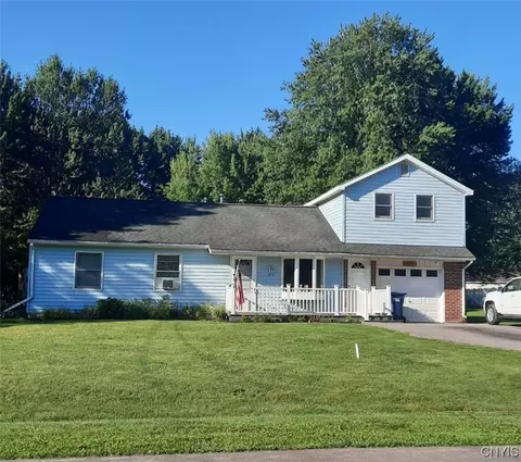 5712 Merry St, Verona, NY 13478