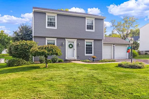 6 Gateshead Rd, New Hartford, NY 13413