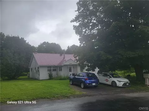 427 Pine Bush Rd, German Flatts, NY 13407