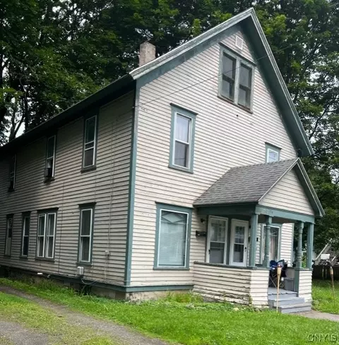 18 Bartlett Ave, Cortland, NY 13045
