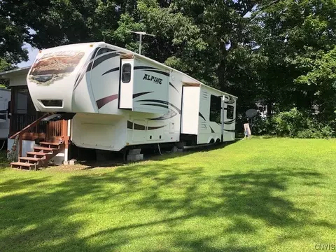38191 Nys Rt 12e #44, Clayton, NY 13624