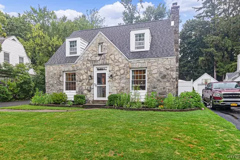 141 Eastwood Ave, Utica, NY 13501