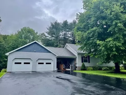 6065 Howell Rd, Summerhill, NY 13092