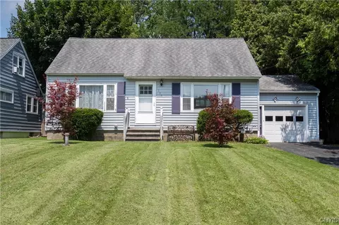 106 Rose Lane Ter, Syracuse, NY 13219
