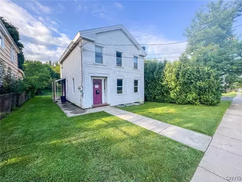 112 Clark St, Auburn, NY 13021