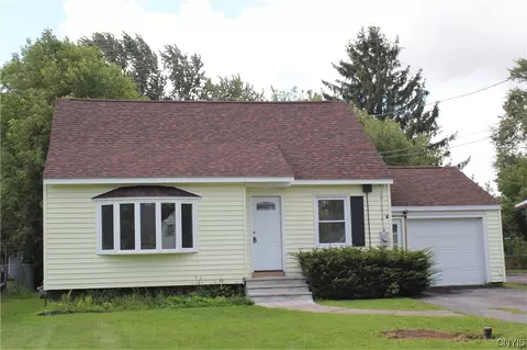 321 Brookfield Rd, Salina, NY 13211