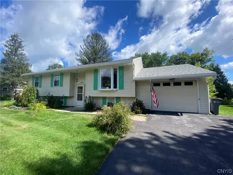 1757 N George St, Rome, NY 13440