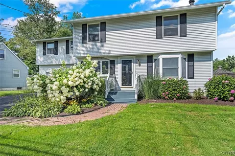 130 Michael Ave, Syracuse, NY 13212
