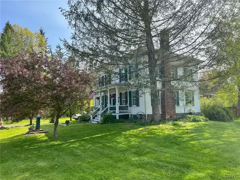 31 Upper Creek Rd, Ithaca, NY 14850 photo 4