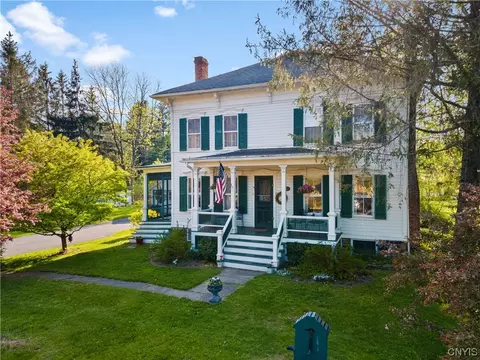 31 Upper Creek Rd, Ithaca, NY 14850