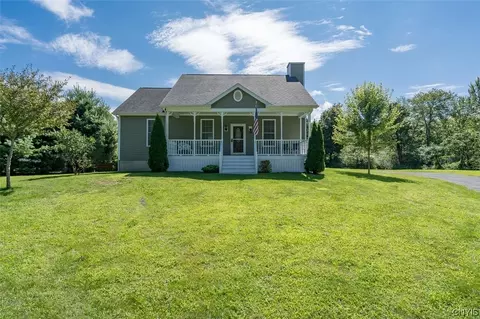 25 Beaver Ln, Sandy Creek, NY 13145