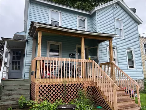 403 Washington Ave, Oneida, NY 13421