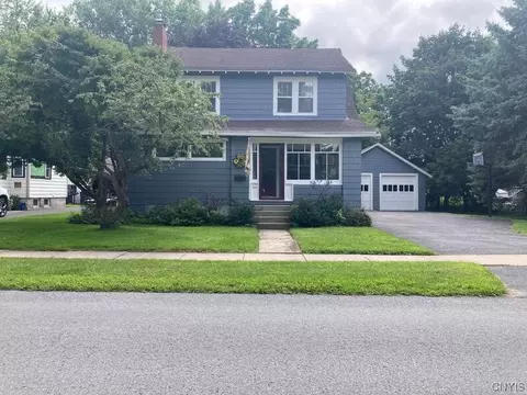 129 Chestnut St, Watertown, NY 13601
