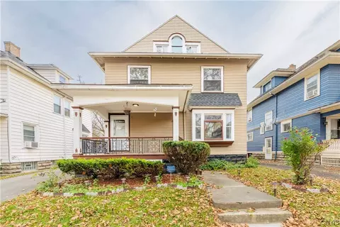 14 Lakeview Ter, Rochester, NY 14613
