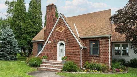 808806 State Fair Blvd, Geddes, NY 13209