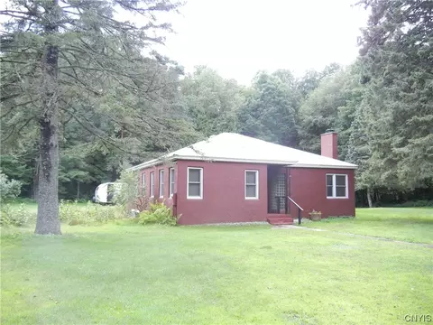 8290 High St, Diana, NY 13648