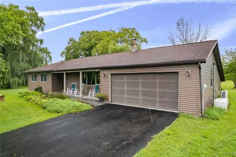 940 Ridge Rd, Lansing, NY 14882