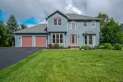 4911 Razorback Run, Onondaga, NY 13215