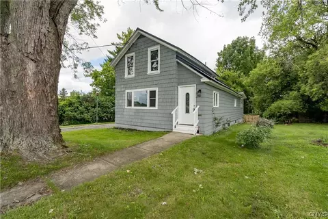 604 Pine St, Watertown, NY 13601