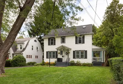 1015 Salt Springs Rd, Syracuse, NY 13224