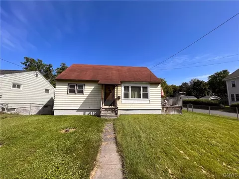 227 Clarence Ave, Syracuse, NY 13205