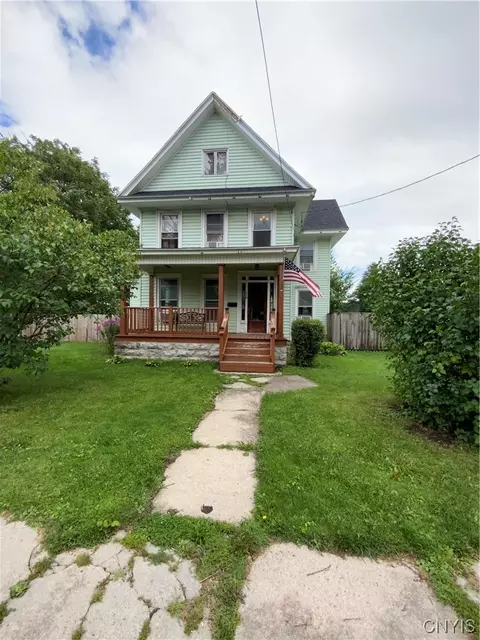 118 W Lynde St, Watertown, NY 13601