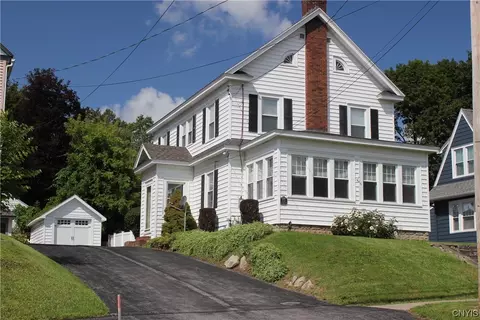 2218 S Geddes St, Syracuse, NY 13207