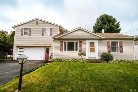202 Winchester Rd, East Syracuse, NY 13057
