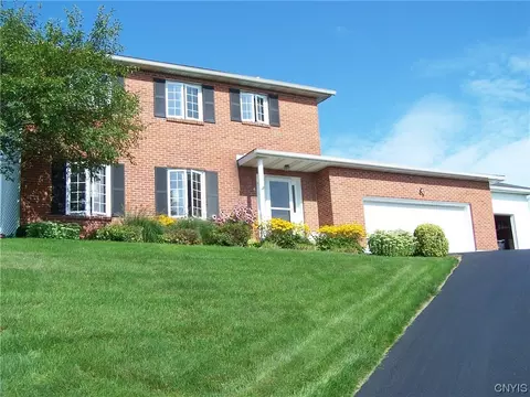 6 Ridgeview Ave, Cortland, NY 13045