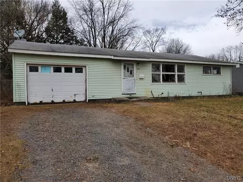 205 Baxton St, Syracuse, NY 13212