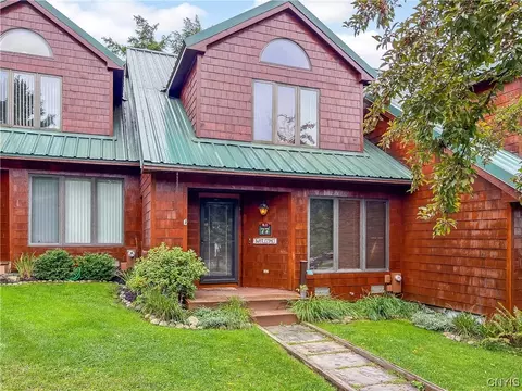 77 Rocky Point Cir #K2, Inlet, NY 13360