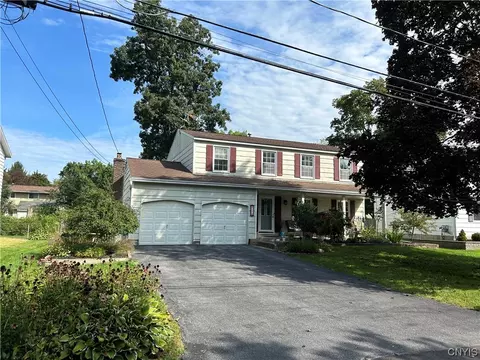 4175 Chariot Ln, Clay, NY 13090