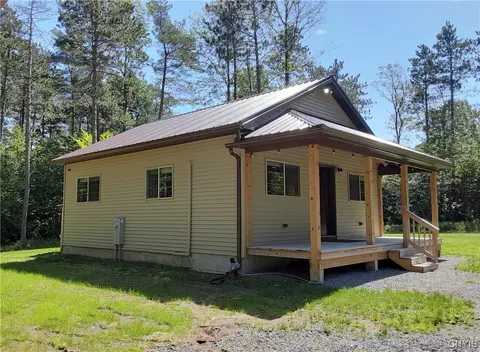 1216 Milk Rd, Osceola, NY 13316
