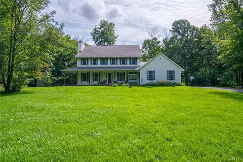 760 Stevens Rd, Tully, NY 13159