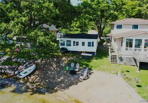 16730 Eel Bay Rd, Orleans, NY 13692