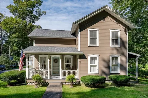 2659 Mill St, New Woodstock, NY 13122