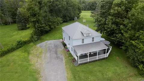 2473 Falls Rd, Marcellus, NY 13108