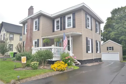 42 Salina St, Lysander, NY 13027