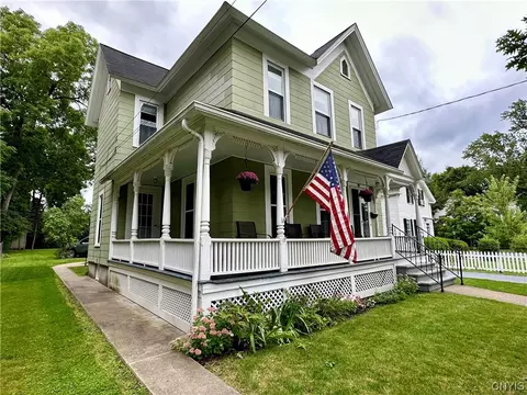 88 N Main St, Cortland, NY 13045