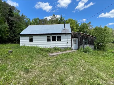 10622 Nys Route 28, Forestport, NY 13338
