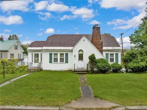 254 S Main St, Augusta, NY 13425