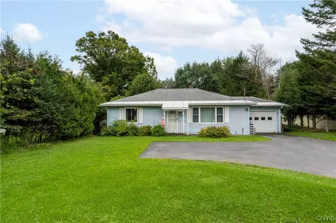 8428 Turin Rd, Rome, NY 13440